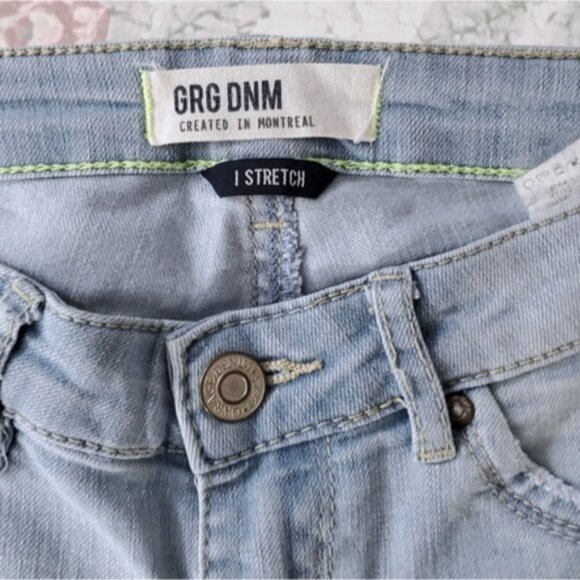 Garage Stretch Low Rise Denim Jeggings- Size 1 - Picture 6 of 10